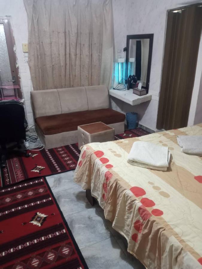Guest House Hazem Al Azraq ash Shamali Экстерьер фото